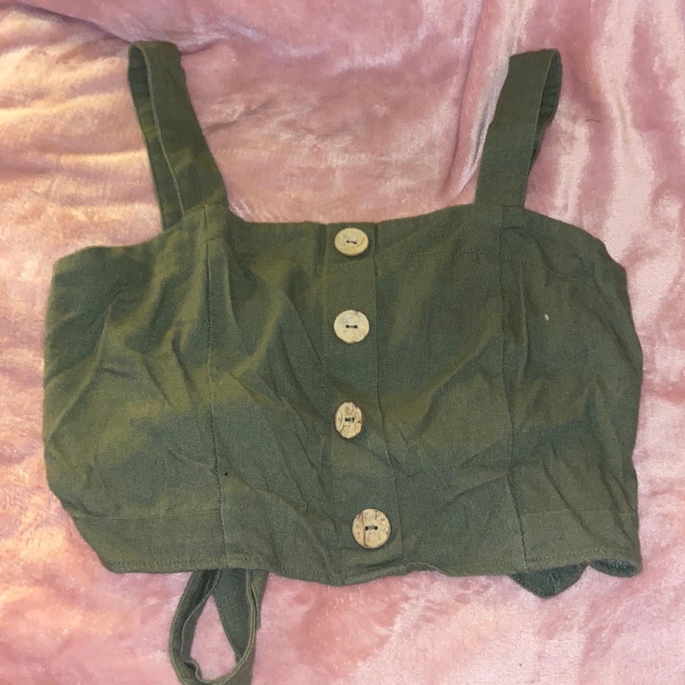 GREEN CROP TOP